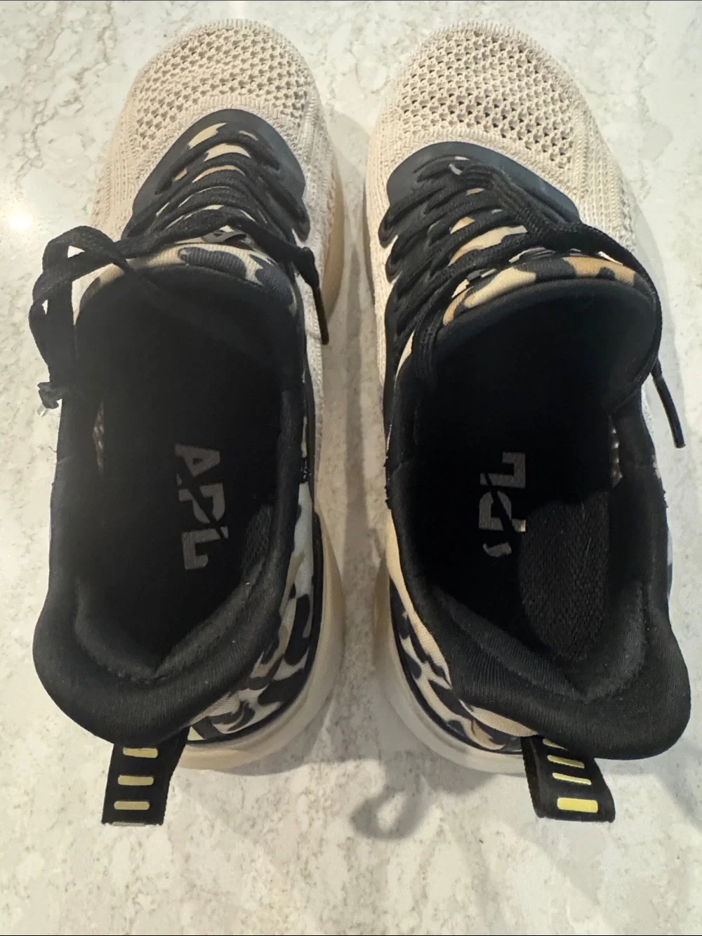 APL Techloom Tracer Sneakers Parchment & Leopard Print Size W 8